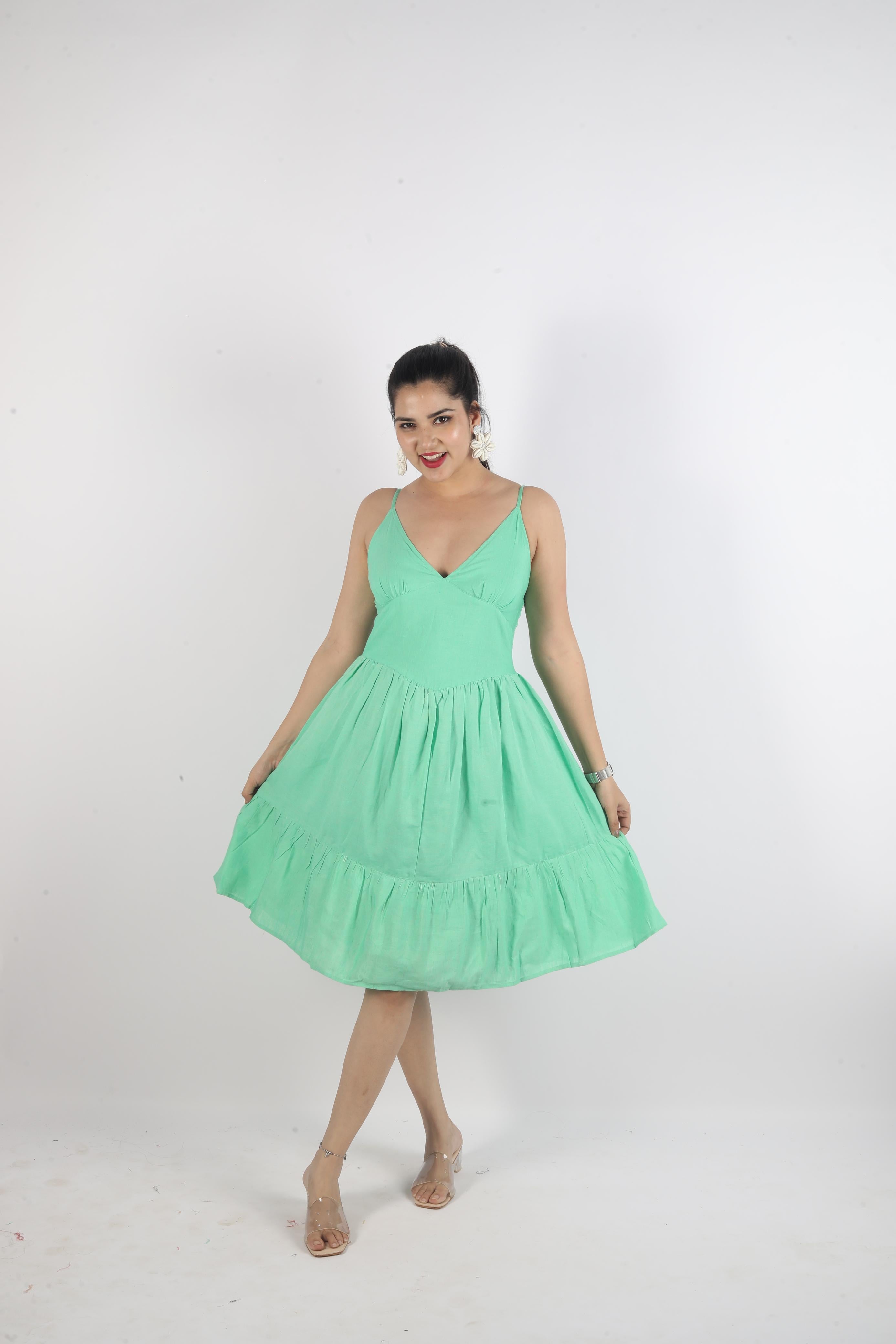 Sleeveless Plain Dress