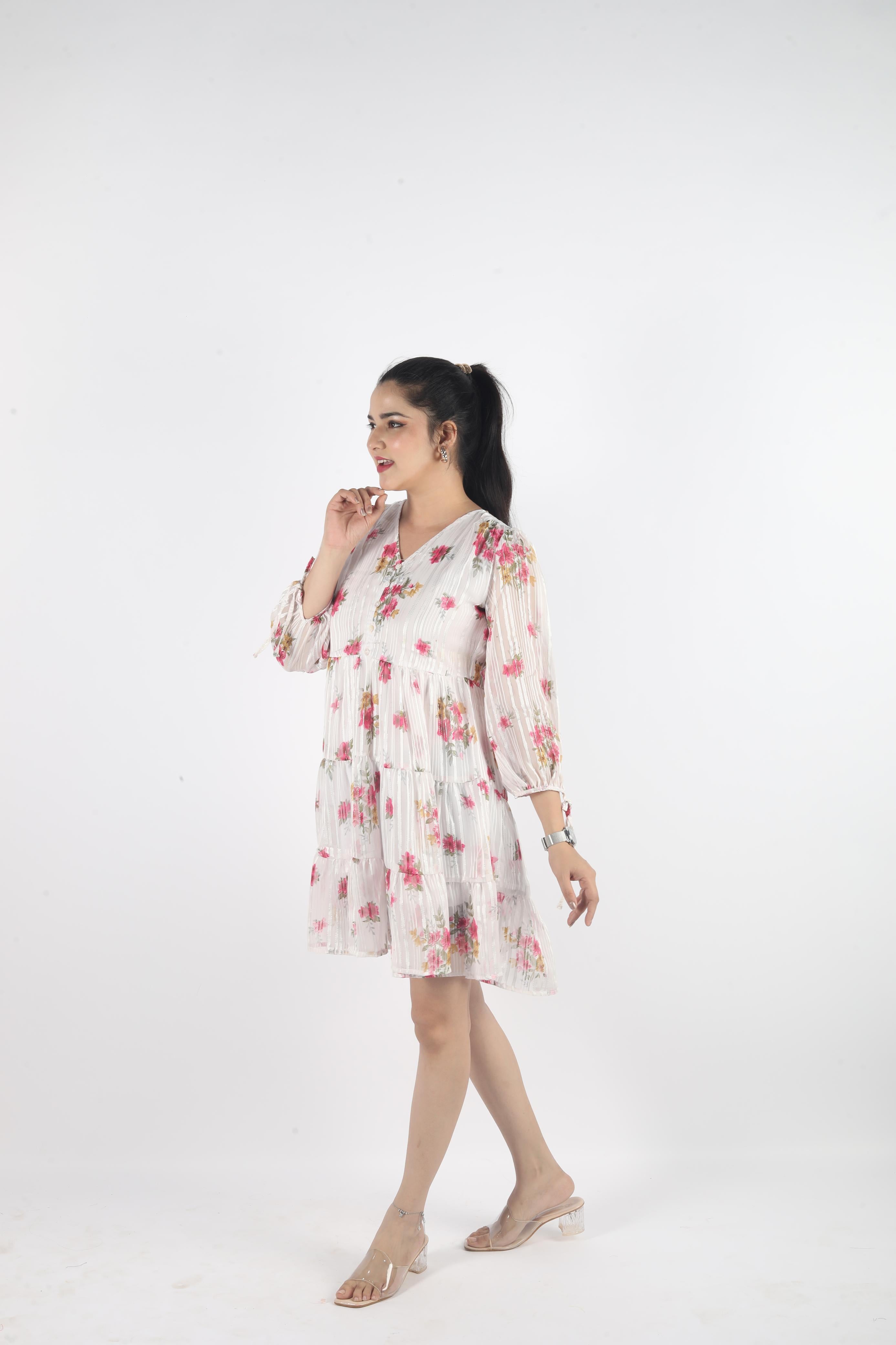 Seraphine – Georgette Luxe Knee-Length Dress
