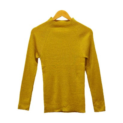 Knitwear sweater (mid-length)