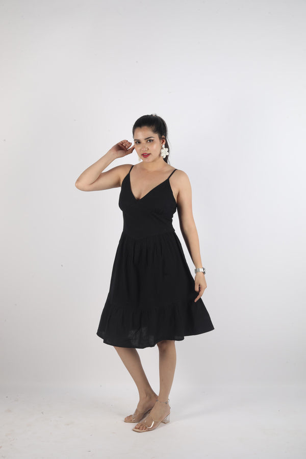 Sleeveless Plain Dress-black