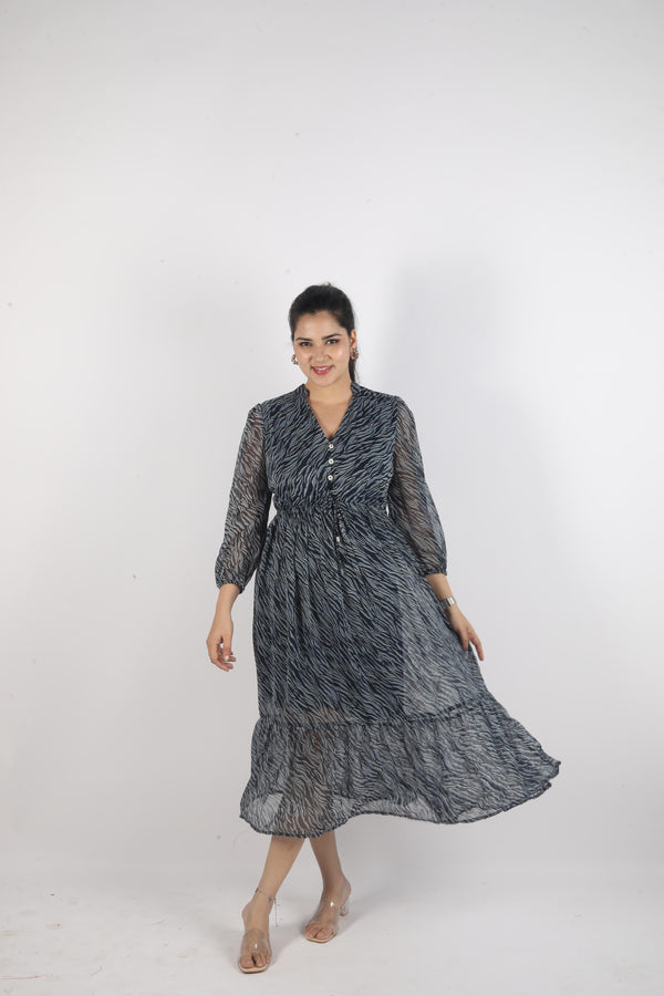 Elara Flow – Georgette Luxe Long Dress