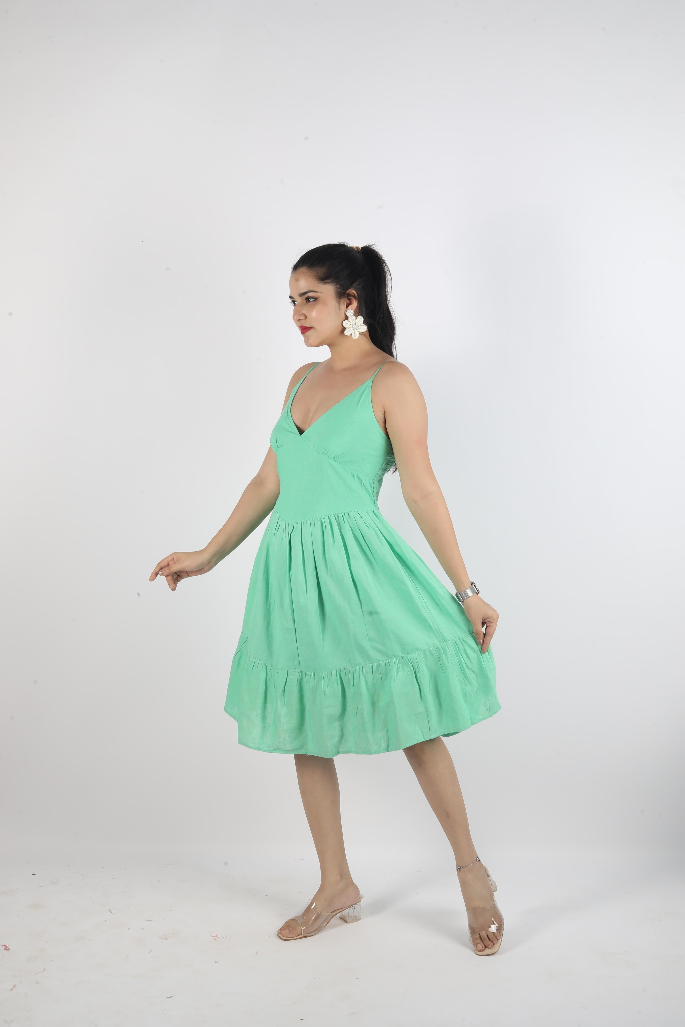 Sleeveless Plain Dress
