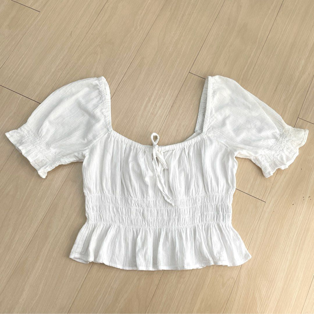 H&M White Puff Sleeves Peplum Blouse Babydoll Elastic Ruched Top Beach Wear